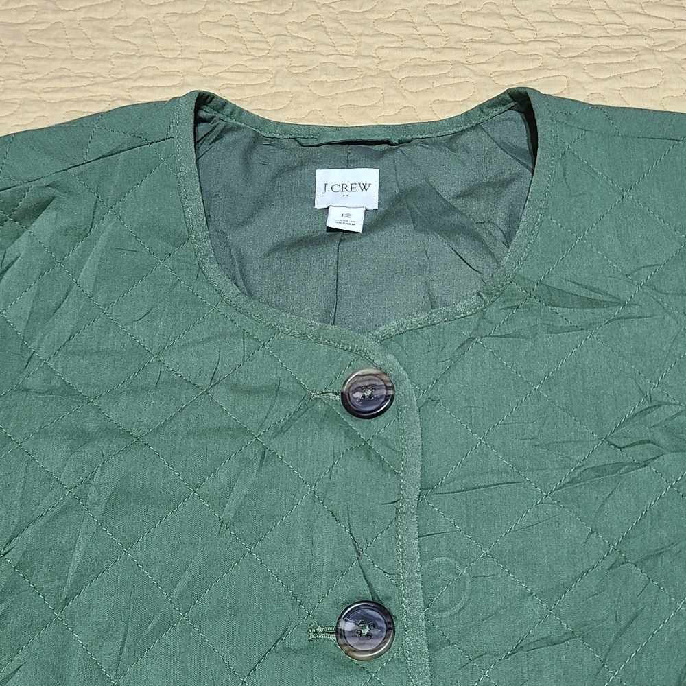 J. Crew quilted casual light weight jacket  size 12 - Picture 4 of 11